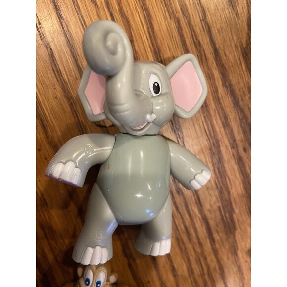 Rainforest Cafe Posable Animal Toy Figures Lot of 8 Gorilla Monkeys Parrot frog - Picture 8 of 13